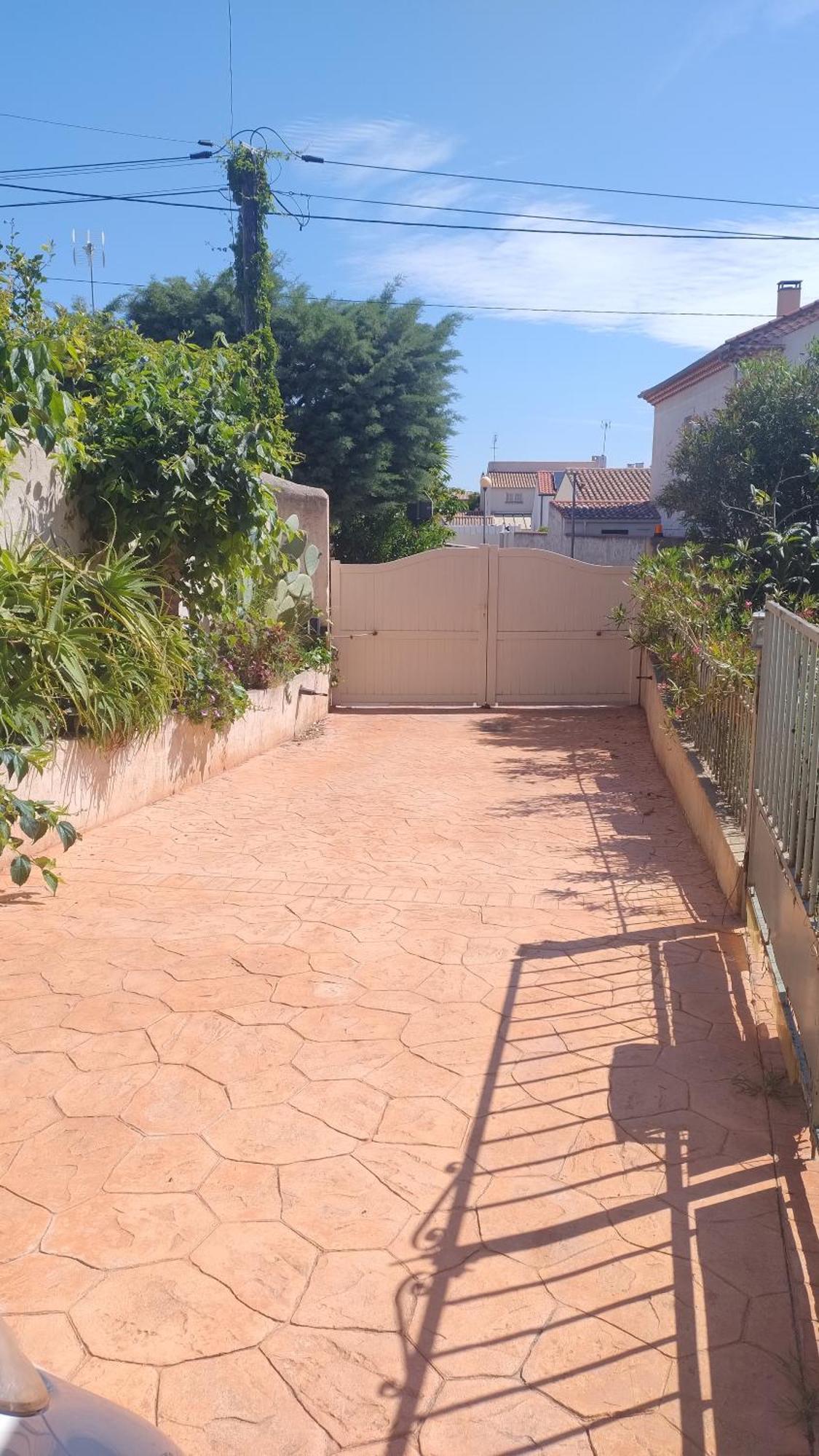 Appartement Entre Mer Et Gardiole Frontignan Exterior photo